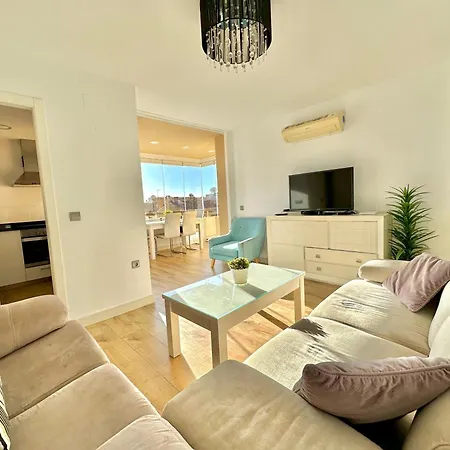 Apartment Gorgeous At The Sea In La Carihuela! Torremolinos