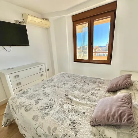 Gorgeous At The Sea In La Carihuela! Apartment